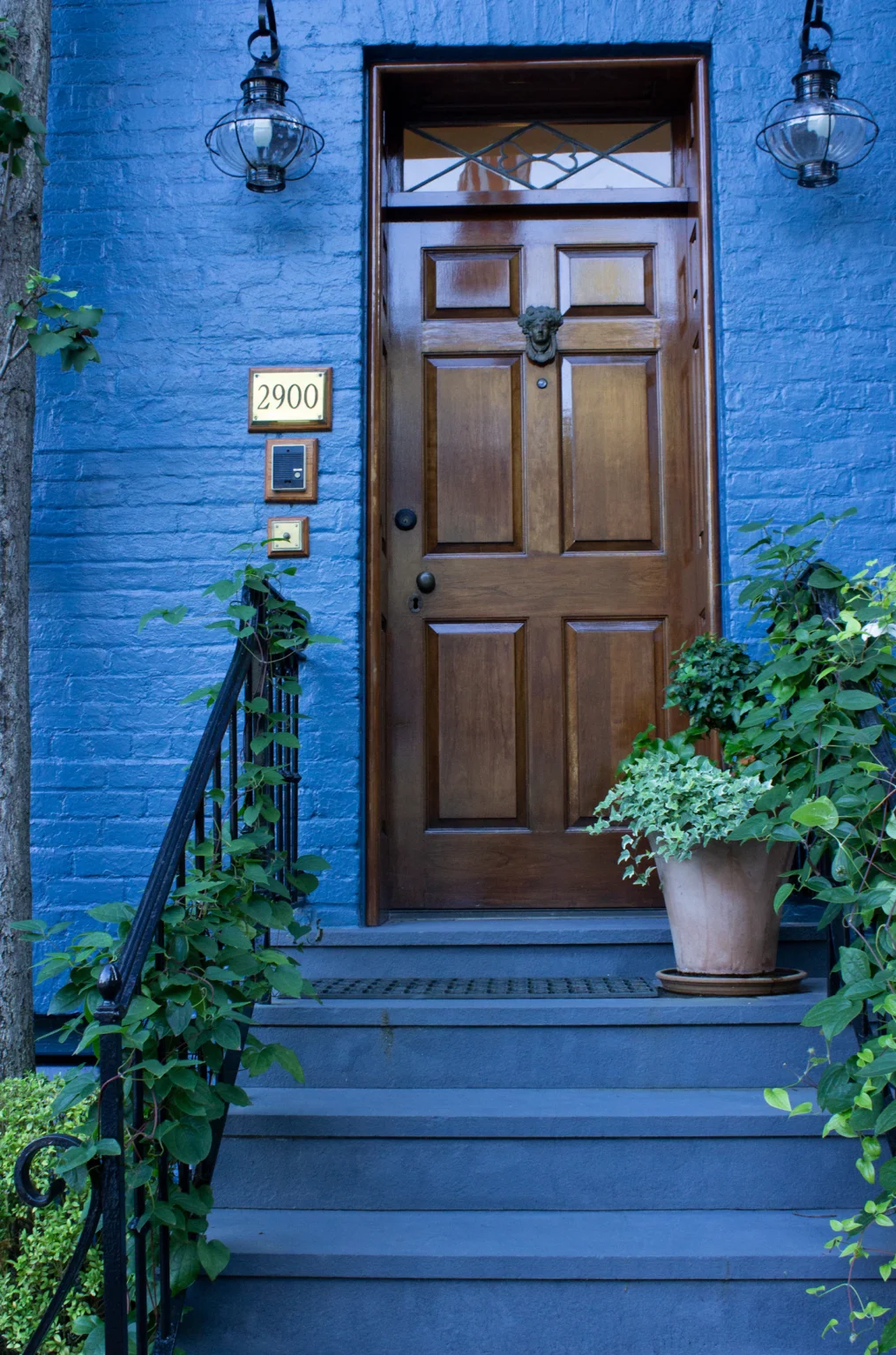 Front entry door on a residential home